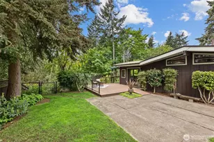 518 N 175th St, Shoreline, WA 98133 - Photo 10