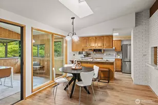 518 N 175th St, Shoreline, WA 98133 - Photo 30
