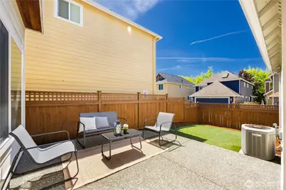 2055 Larchmount Drive NE, Issaquah, WA 98029 - Photo 26