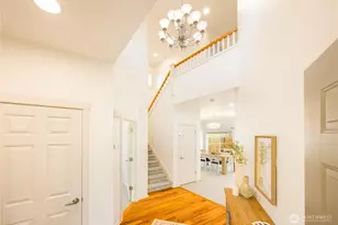 2055 Larchmount Dr NE, Issaquah, WA 98029 - Photo 4