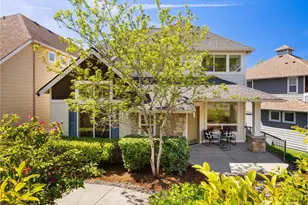 2055 Larchmount Dr NE, Issaquah, WA 98029 - Photo 1