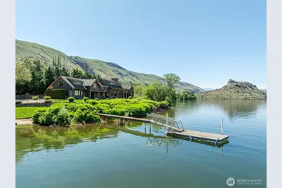13531 US Hwy 2, East Wenatchee, WA 98802 - Photo 2