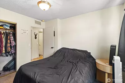 2215 Jackson Avenue, Everett, WA 98203 - Photo 16