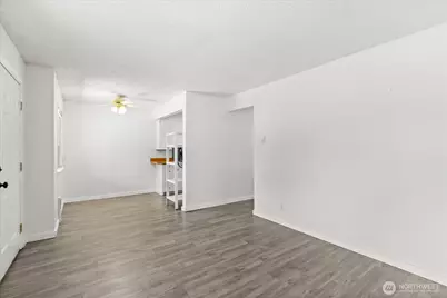 2215 Jackson Avenue, Everett, WA 98203 - Photo 4