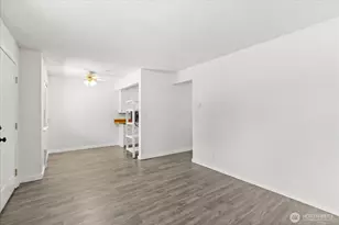 2215 Jackson Ave, Everett, WA 98203 - Photo 4