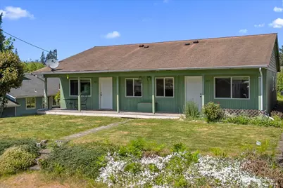 2215 Jackson Avenue, Everett, WA 98203 - Photo 2