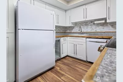 19203 40th Avenue W #A4, Lynnwood, WA 98036 - Photo 8