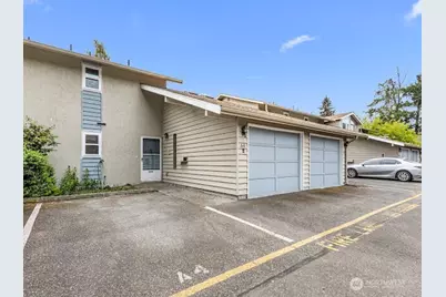19203 40th Avenue W #A4, Lynnwood, WA 98036 - Photo 1