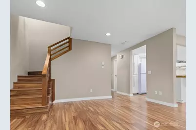 19203 40th Avenue W #A4, Lynnwood, WA 98036 - Photo 2