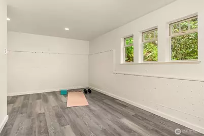 14864 Sivertson Road NE, Bainbridge Island, WA 98110 - Photo 30