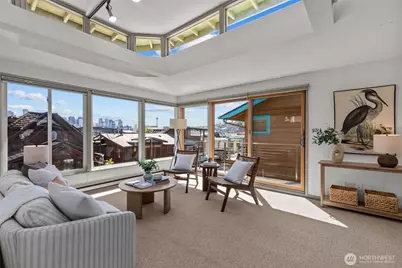 2025 Fairview Avenue E #E, Seattle, WA 98102 - Photo 2