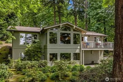 3813 W Mercer Way, Mercer Island, WA 98040 - Photo 1