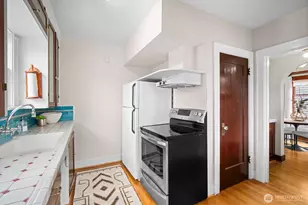 1126 Wetmore Ave, Everett, WA 98201 - Photo 12