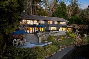 18 Holly Ln, Mercer Island, WA 98040 - Photo 2
