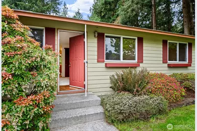 10306 12th Place SE, Lake Stevens, WA 98258 - Photo 4