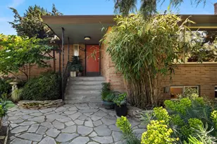 8317 Duncan Ave S, Seattle, WA 98118 - Photo 4
