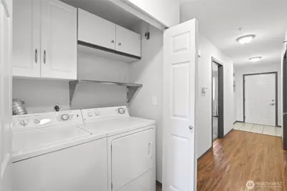 1318 37th Street #1304, Everett, WA 98201 - Photo 18
