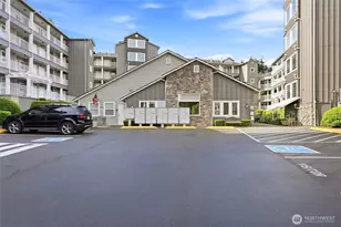 1318 37th St, Everett, WA 98201 - Photo 4