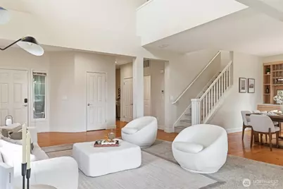 4455 163rd Place SE, Bellevue, WA 98006 - Photo 4