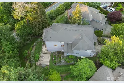 4455 163rd Place SE, Bellevue, WA 98006 - Photo 38