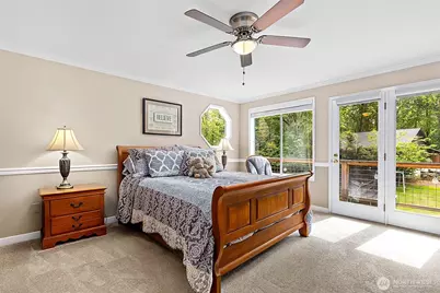 31015 W Lake Morton Drive SE, Kent, WA 98042 - Photo 26