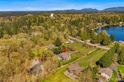 31015 W Lake Morton Drive SE, Kent, WA 98042 - Photo 10