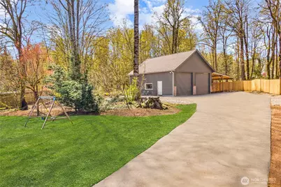 31015 W Lake Morton Drive SE, Kent, WA 98042 - Photo 8