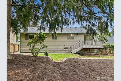 1712 Olympia Avenue SE, Renton, WA 98058 - Photo 32