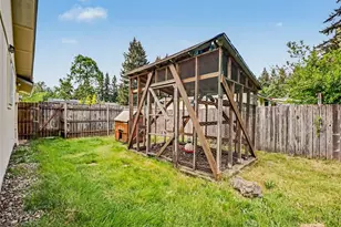 444 Volesky Dr SE, Rainier, WA 98576 - Photo 28