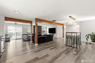 18320 Corliss Ave N, Shoreline, WA 98133 - Photo 8