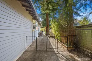 18320 Corliss Ave N, Shoreline, WA 98133 - Photo 20