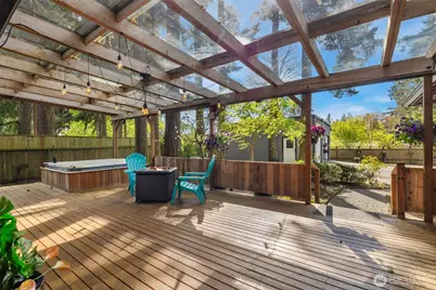 18320 Corliss Avenue N, Shoreline, WA 98133 - Photo 4