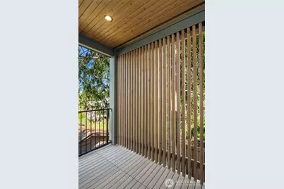 12414 NE 72nd Street, Kirkland, WA 98033 - Photo 18