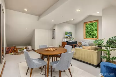 5976 NE Whitmore Way, Bainbridge Island, WA 98110 - Photo 36