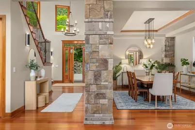 5976 NE Whitmore Way, Bainbridge Island, WA 98110 - Photo 22