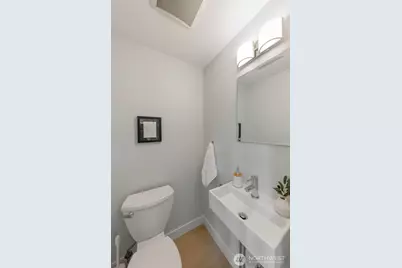 4529 34th Avenue S, Seattle, WA 98118 - Photo 14