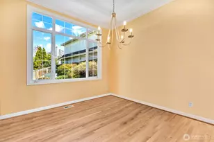 8012 NE 151st Ct, Kenmore, WA 98028 - Photo 6