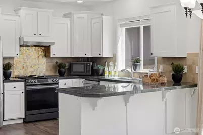 13909 15th Place W, Lynnwood, WA 98087 - Photo 12