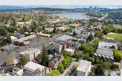4208 Linden Avenue N, Seattle, WA 98103 - Photo 28