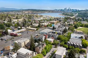 4208 Linden Ave N, Seattle, WA 98103 - Photo 28