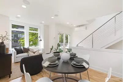 4208 Linden Avenue N, Seattle, WA 98103 - Photo 8