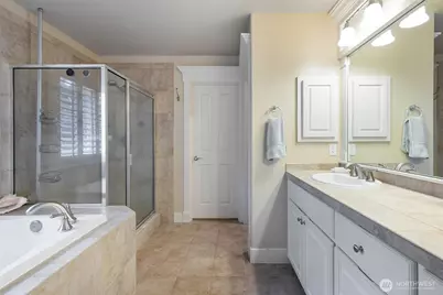 23431 NE 10th Place, Sammamish, WA 98074 - Photo 18