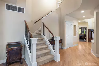 23431 NE 10th Place, Sammamish, WA 98074 - Photo 10