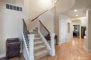 23431 NE 10th Pl, Sammamish, WA 98074 - Photo 10