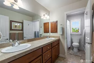 23431 NE 10th Pl, Sammamish, WA 98074 - Photo 22