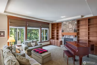 23431 NE 10th Place, Sammamish, WA 98074 - Photo 4