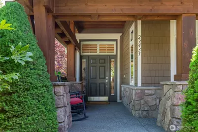 23431 NE 10th Place, Sammamish, WA 98074 - Photo 2