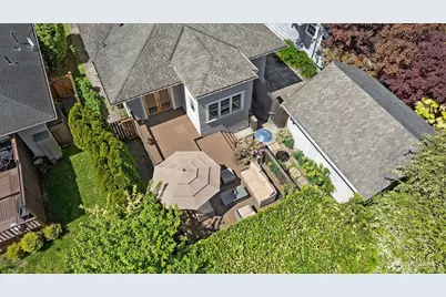 4740 4th Avenue NE, Seattle, WA 98105 - Photo 28