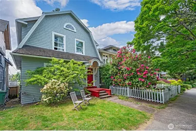 5231 12th Avenue NE, Seattle, WA 98105 - Photo 2