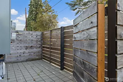 8424 24th Avenue SW, Seattle, WA 98106 - Photo 38
